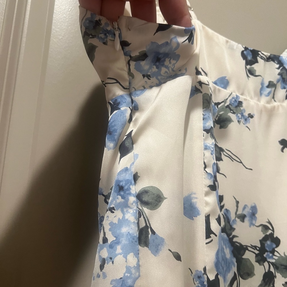 UO Silk Floral Mini Dress - Picture 5 of 6